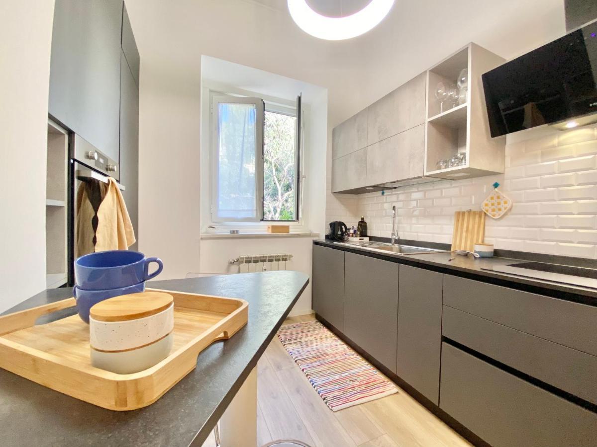 Апартаменти Casaviva-Stylish Trilo With Ac-Shared Pool-Parking Генуя Екстер'єр фото